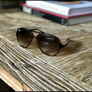 Ray Ban CATS 5000 Sunglasses